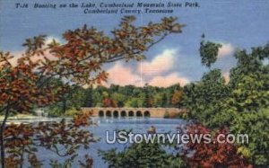 Boating On The Lake - Cumberland County, Tennessee