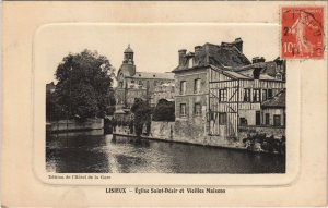 CPA LISIEUX Eglise Saint-Desir et Vieilles Maisons (1227546)