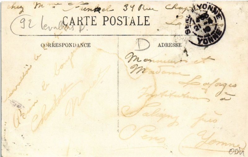 CPA Levallois Perret Le Commissariat (1315254)