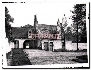 Modern Postcard Brugge Bruges Ingaugspoort van Begijnhof Beguinage Gate