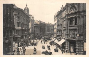 Lot145 wien vienne real photo austria graben tram car