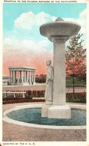 Vintage Postcard Fountain Pilgrim Mothers Of Mayflower Plymouth Massachusetts MA