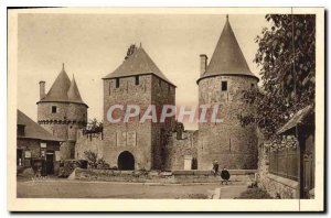 Old Postcard Brittany Fougeres (Ille et Vilaine) Entree du Chateau in the Tou...