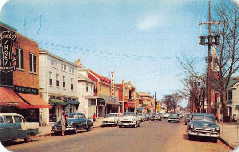 Newark Delaware Main Street Vintage Postcard AA37757