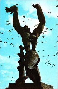 Monument for a Devastated City by Ossip Zadkine Rotterdam Holland Postcard