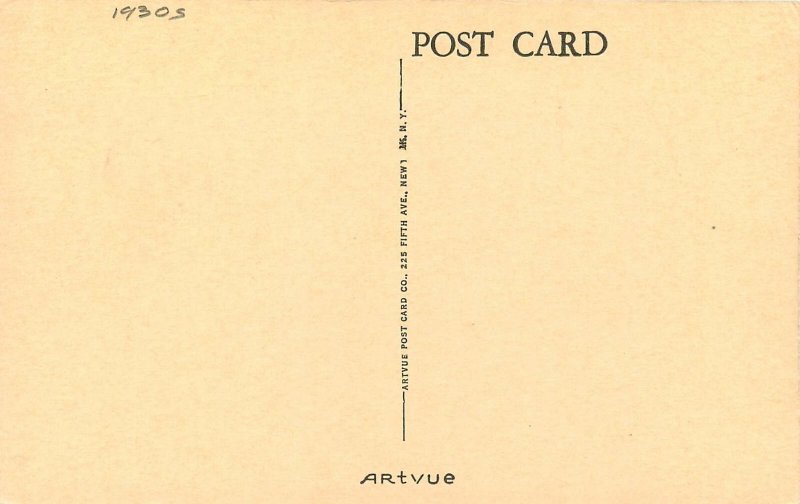 1930s Woodstock Vermont White Cupboard Inn Artvue occupation Postcard 25-11701