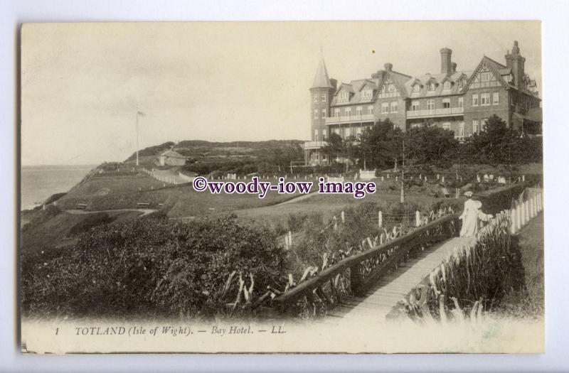 h1805 - Isle of Wight - Bay Hotel & Grounds, on Totland Bay Cliff -  LL Postcard