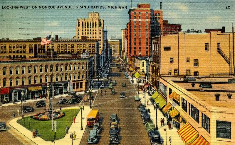 MI - Grand Rapids. Monroe Avenue Looking West