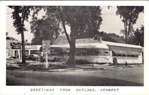 Rutland, VT Vermont  LINDHOLM'S DINER & Texaco Gas Station  ROADSIDE  Postcard