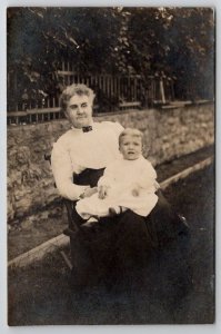 Helena MT Boy And His Grandmother Bardon & Reing Family Photo c1910 Postcard T24