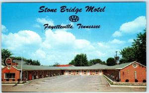 FAYETTEVILLE, Tennessee  TN   Roadside  STONE BRIDGE MOTEL  ca 1960s  Postcard