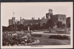 Northamptonshire Postcard - Rockingham Castle   MB1597