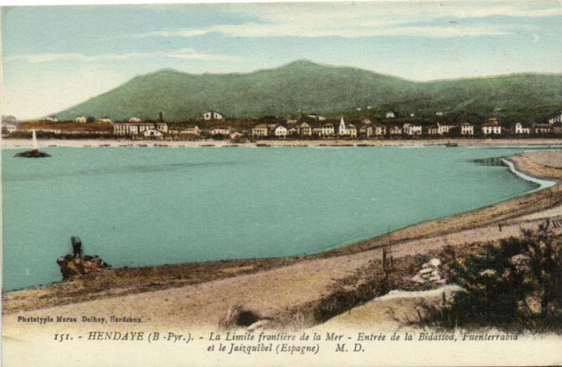 CPA HENDAYE (B.-Pyr.) La Limite frontiere de la Mer - Entrée (171936)