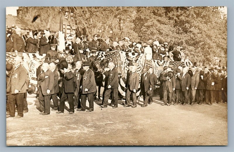 CIVIL WAR VETERAN FUNERAL CEREMONY w/ US FLAGS ANTIQUE REAL PHOTO POSTCARD RPPC