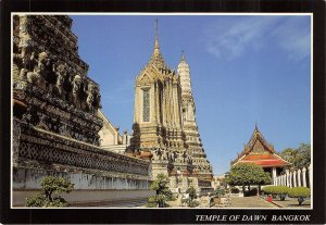 Lot 3 bangkok thailand the pagoda in temple of dawn