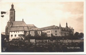 Czech Republic Kutná Hora Vintage RPPC 09.37