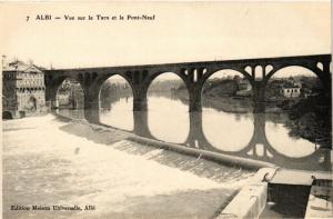 CPA ALBI - Vue sur le Tarn et le Pont Neuf (255437)