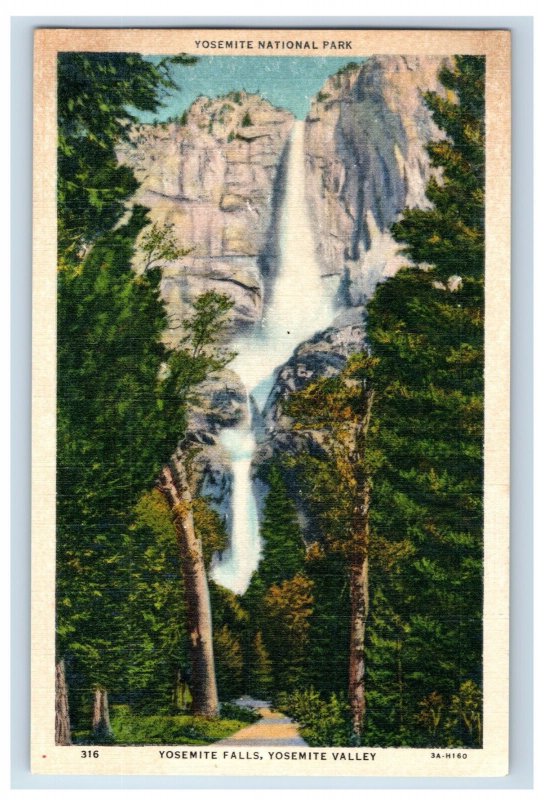 Vintage Yosemite Falls, Yosemite Valley.. P129E