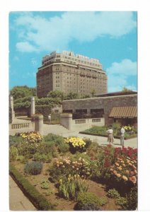 Oakes Gardens, Hotel Sheraton Brock, Niagara Falls, Ontario, Vintage Postcard