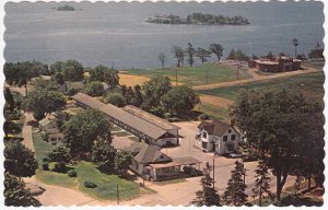 Davis Motel Brockville, Ontario, Canada - on St. Lawrence River