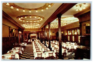 c1960's Henrici's Restaurant Dining Room Chicago Illinois IL Vintage Postcard