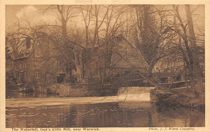 BR63137 the waterfall guy s cliffe mill near warwick  uk