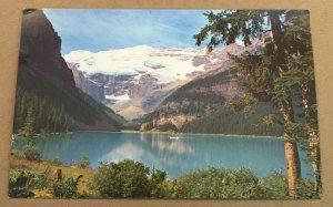 UNUSED POSTCARD - LAKE LOUISE & VICTORIA GLACIER, CANADIAN ROCKIES