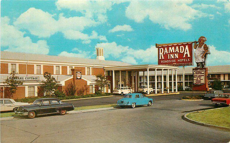 Autos 1950s Ramada Inn Love Field Municipal Airport Dallas Texas Teich 5879