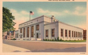 Vintage Postcard Post Office Building Historic Landmark Holyoke Massachusetts MA