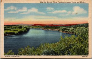 Vtg 1940s Rio Grande River Flowing between Texas and Mexico Linen Postcard