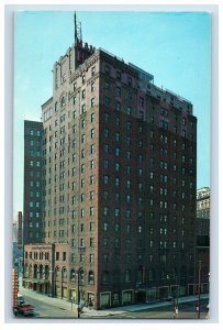 Vintage Chester Avenue Cleveland Ohio Postcard P158E