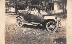 J43/ Interesting RPPC Postcard c1910 Early Automobile Couple 290