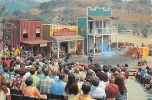 Stunt Shown At Amphitheatre, Universal Studios  