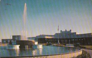 Pennsylvania Pittsburgh Fountain At Greater Pittsburgh Airport