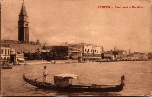 Italy Venezia Panorama e Gondola