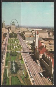 Missouri, St Louis - Market Street & Aloe Plaza - [MO-055]