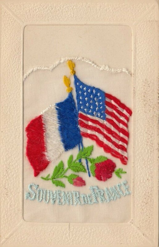 WAR 1914-18 ; Flags of USA & France ; Embroidered