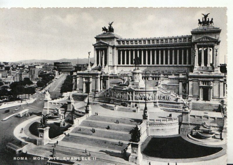 Italy Postcard - Roma - Monument To Victor Emanuel - Ref TZ10878