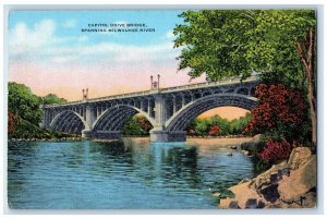 c1940 Scenic View Capitol Drive Bridge Spanning Milwaukee River Vintage Postcard