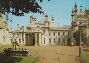 Sussex Postcard - The Royal Pavilion, Brighton  RR9089