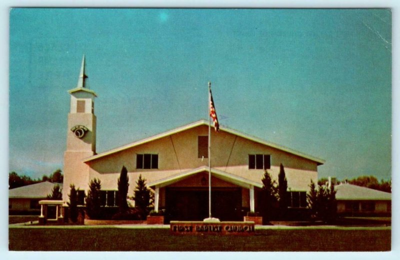 HEMET, California CA ~ FIRST BAPTIST CHURCH  1975  Riverside County  Postcard