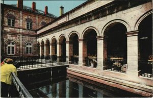 CPA neris les bains les thermes (1156003) 