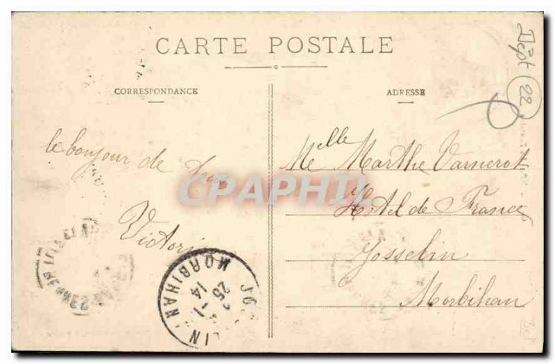 Old Postcard Guingamp La Fontaine