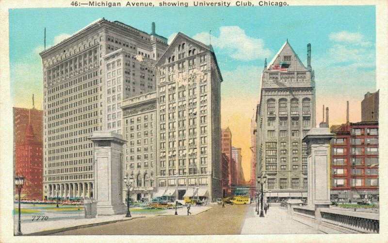 USA Michigan Avenue showing University Club Chicago 04.28