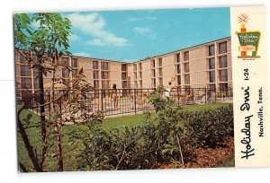 Nashville Tennessee TN Vintage Postcard Holiday Inn Swimming Pool View
