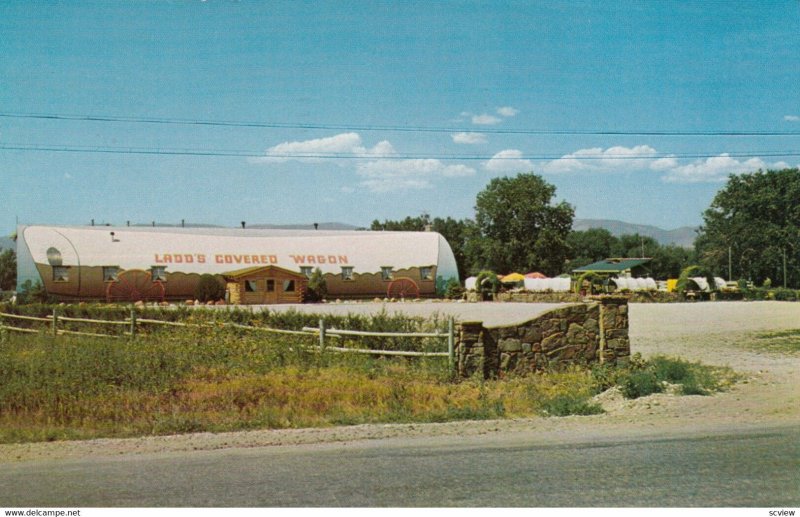 FORT COLLINS , Colorado , 1965 ; Ladd's Covered Wagon Food Service