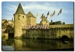 Modern Postcard Fougeres Entree du Chateau and Etamg of Couarde