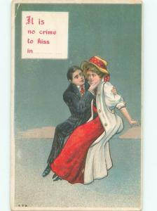 Pre-Linen Slight Risque Interest MAN TRIES TO KISS WOMAN ON THE BENCH AB7631