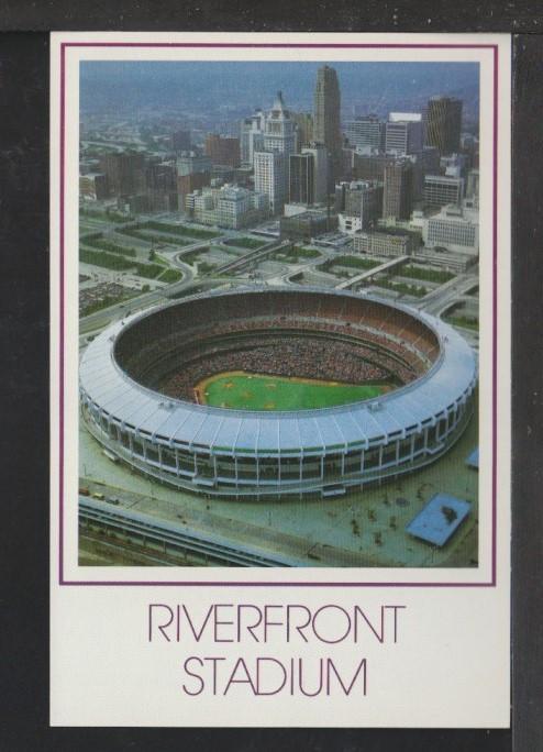 Riverfront Stadium,Cincinnati,OH Postcard 