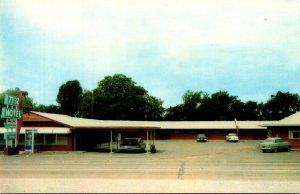 Oklahoma 77-32 Motel & Cafe 8 Miles From Lake Murray and Lake Texhoma